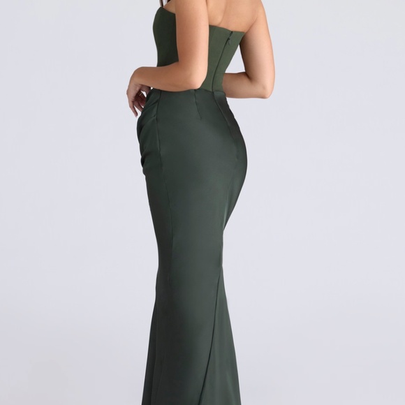 House of CB Persephone Emerald Crepe Straples Corset Maxi Dress XS REGULAR CUP - Picture 3 of 3